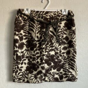 Jones Wear Skirt Womens Petite 10 10P Tan Knee Length Floral Belted Woven Office